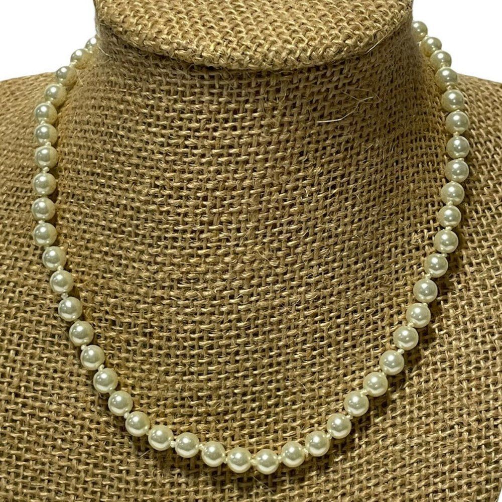 16-19 heavy glass pearl Bead collar necklace silver tone individually Knotted